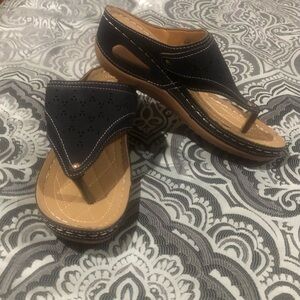 Women's Black Sandals